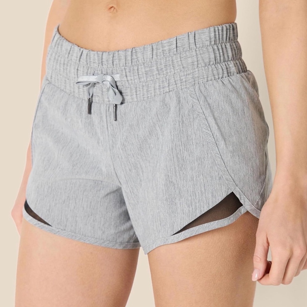 Amazon Essentials Heathered Light Gray Athletic S… - image 1